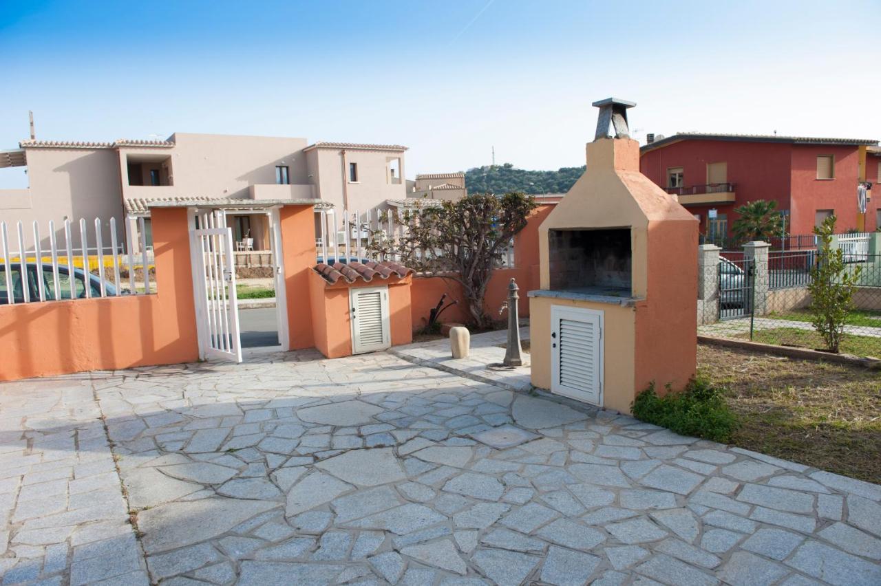 Lemon Apartments Villasimius Kültér fotó